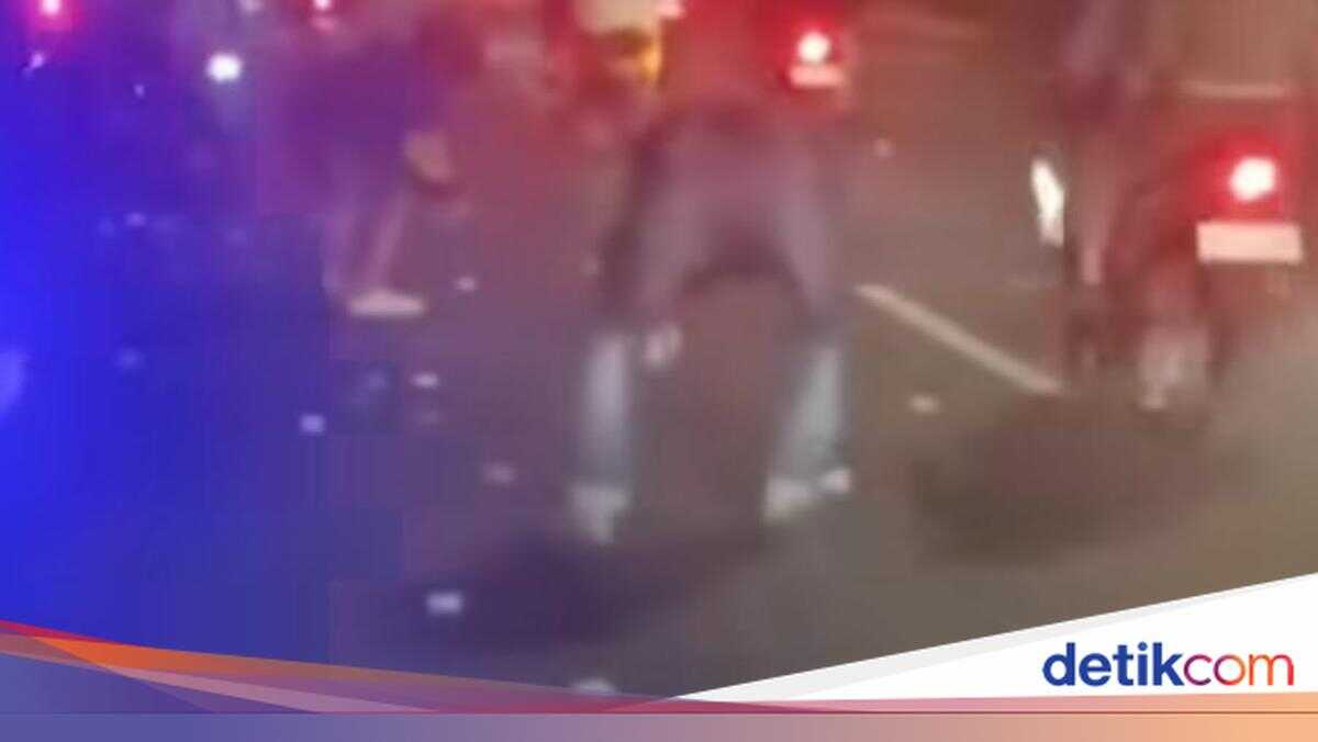 Money Scattered on Jalan Tegar Beriman Bogor Returned to Its Owner