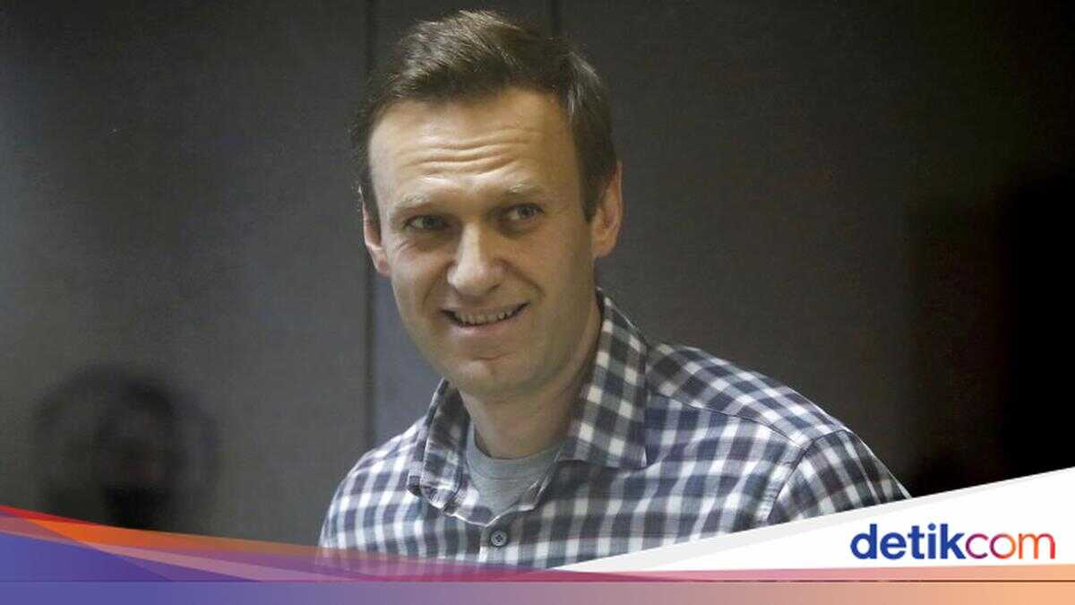 Britain: Russia Killed Opposition Leader Navalny Using Extremely Rare Frog Poison