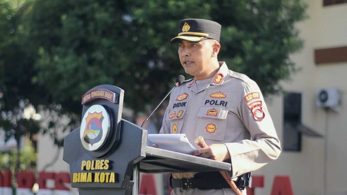 Former Bima City Police Chief Sr. Comr. Didik Putra Found with Suitcase Containing Narcotics