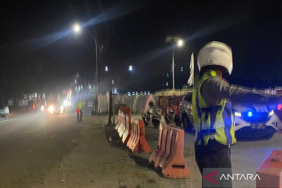 Police Implement One-Way Traffic to Ease Congestion on Garut-Bandung Route