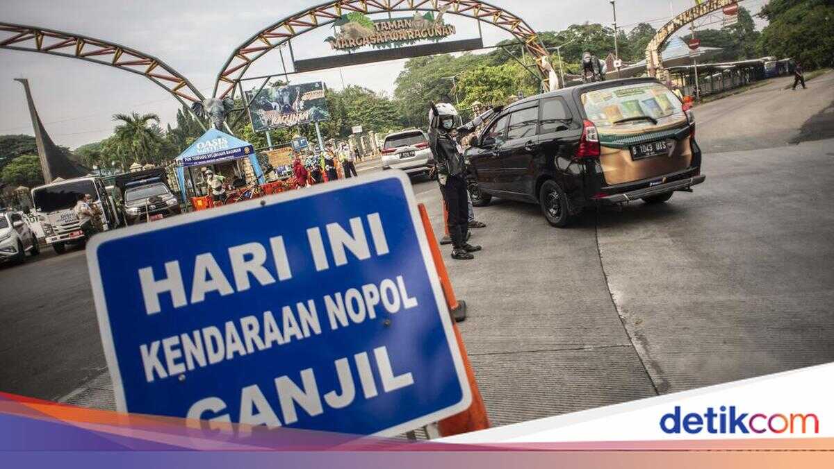 Lunar New Year Holiday: Jakarta's Odd-Even Traffic Scheme Suspended Until Tomorrow