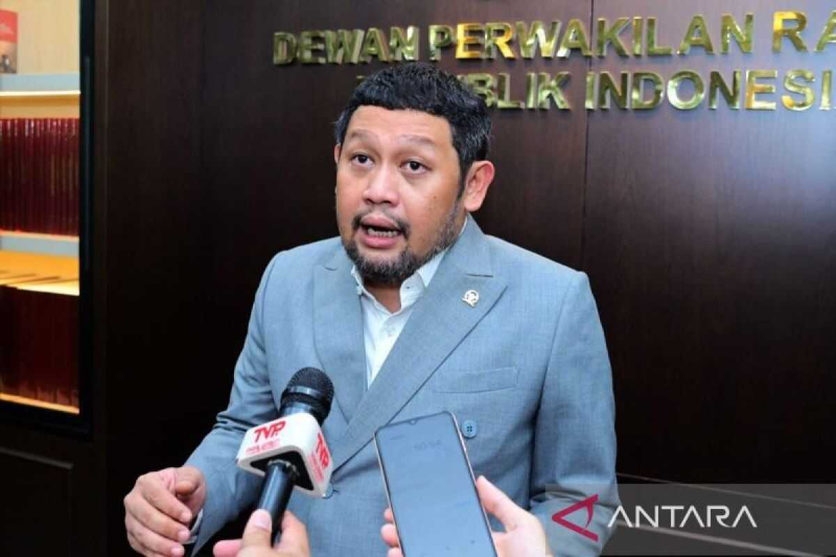 DPR Member Disagrees with Jokowi's Claim of Non-Involvement in KPK Law Revision