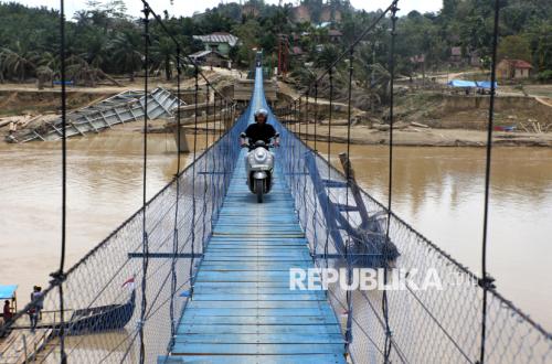 Lubuk Sidup Suspension Bridge Restores Access for Residents in Aceh Tamiang After Flooding