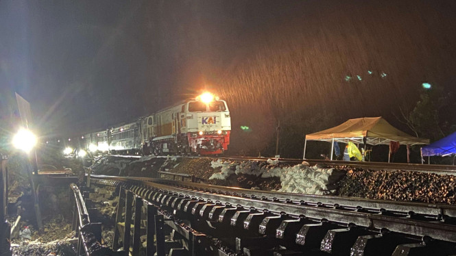 Flooding in Grobogan Disrupts Northern Java Railway Services