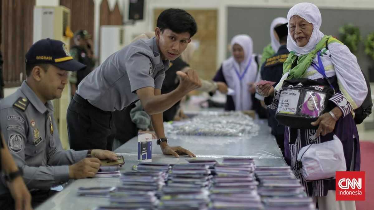 Ministry of Religious Affairs Prepares One Stop Service for 2025 Hajj Pilgrims