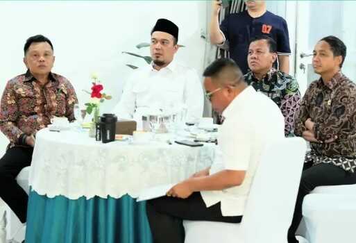 Inhu Regent Champions Infrastructure and Economic Development with Investment Minister