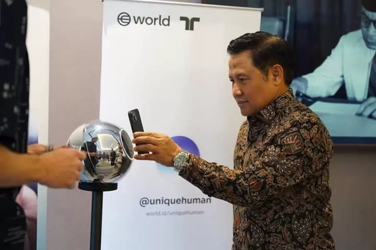 Two Senior Officials Allegedly Closely Involved in Worldcoin Project in Indonesia