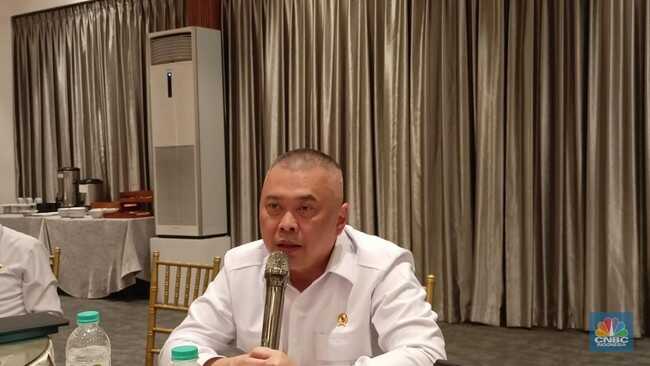 Transport Minister Warns Overloaded Truck Operators Face Criminal Prosecution