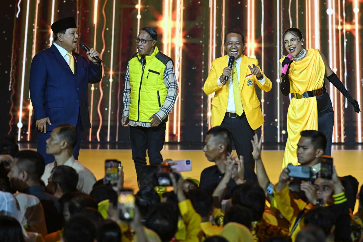 Prabowo's Broad Coalition Tested by Ministers' Loyalty Questions After Visits to Jokowi