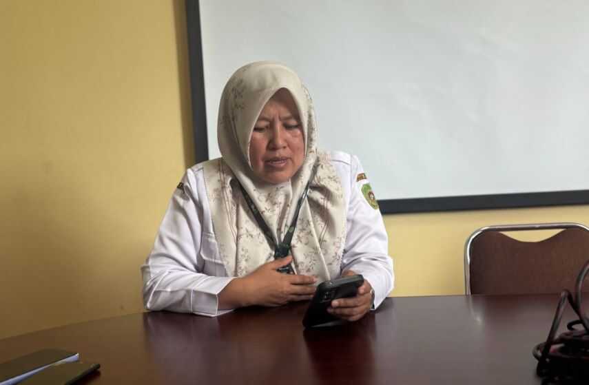 Penajam Paser Utara Investment Agency Assists 532 Daily Workers in Obtaining Business Identification Numbers