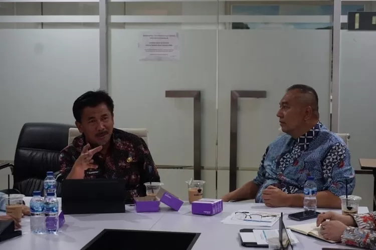 Kutai Kartanegara Coordinates with Investment Ministry on Forestry Carbon Trading Permits
