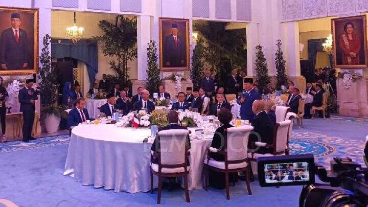 Prabowo Hosts Gala Dinner for Macron at Presidential Palace