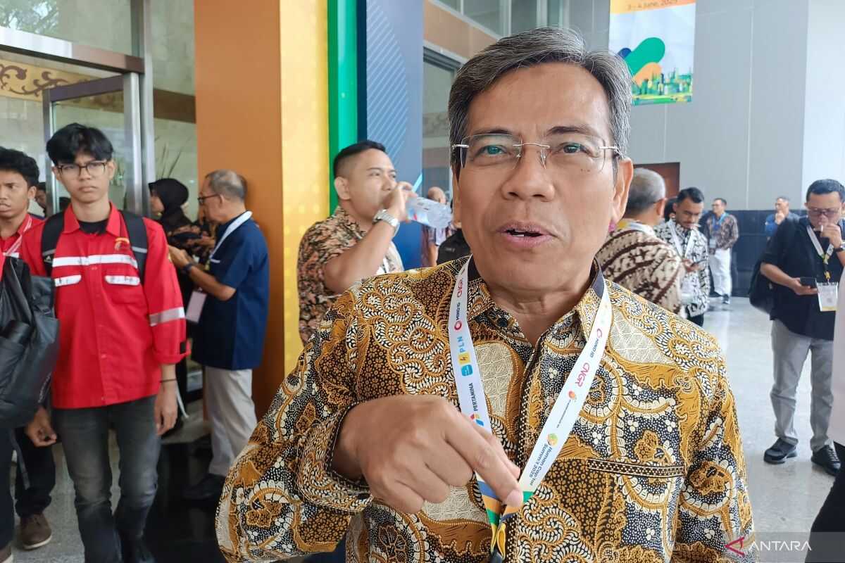 Apple's Batam AirTag Factory to Proceed Despite Trump's Import Tariff Threats