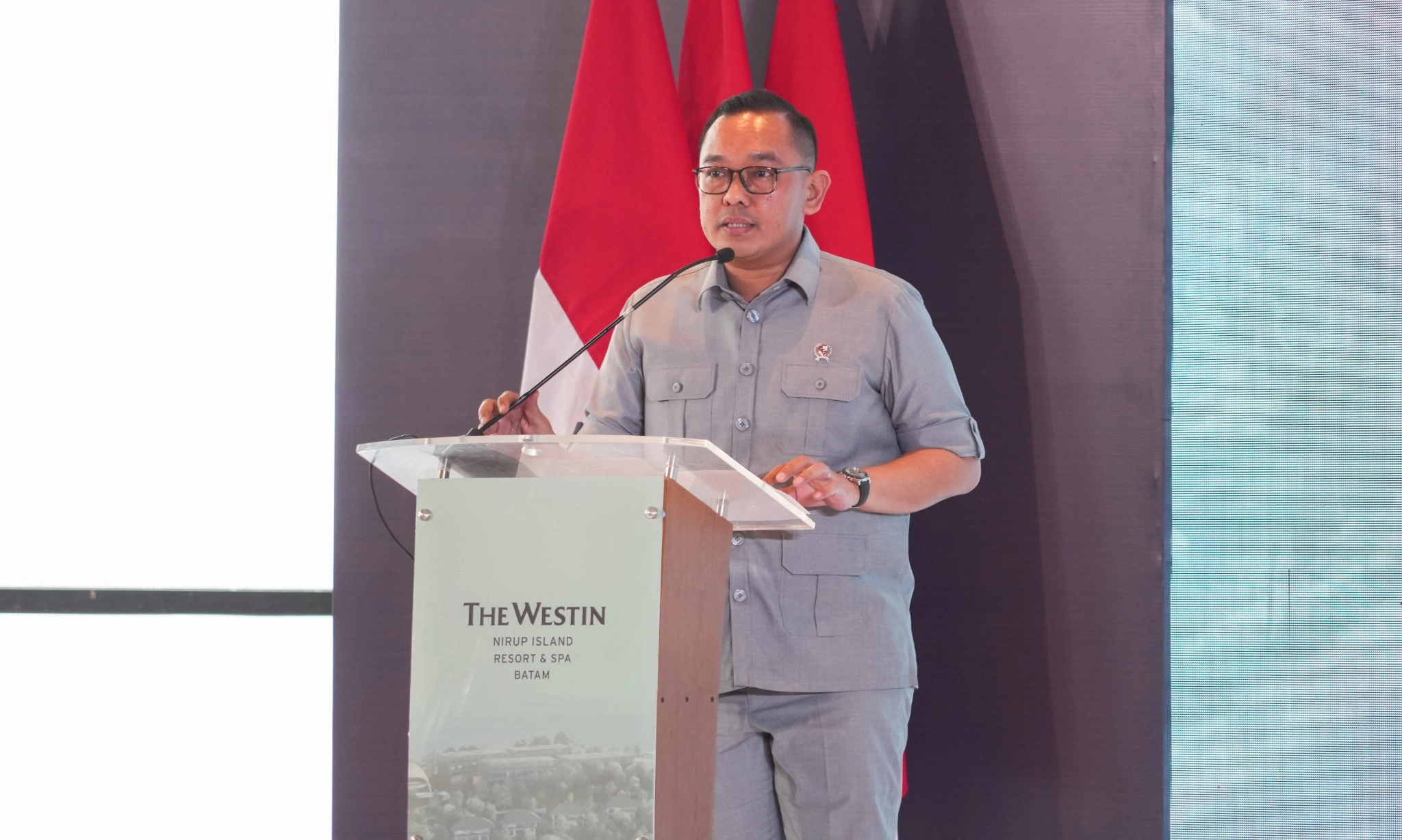 Tourism Sector Emerges as Key Contributor to Indonesia's Investment Realisation