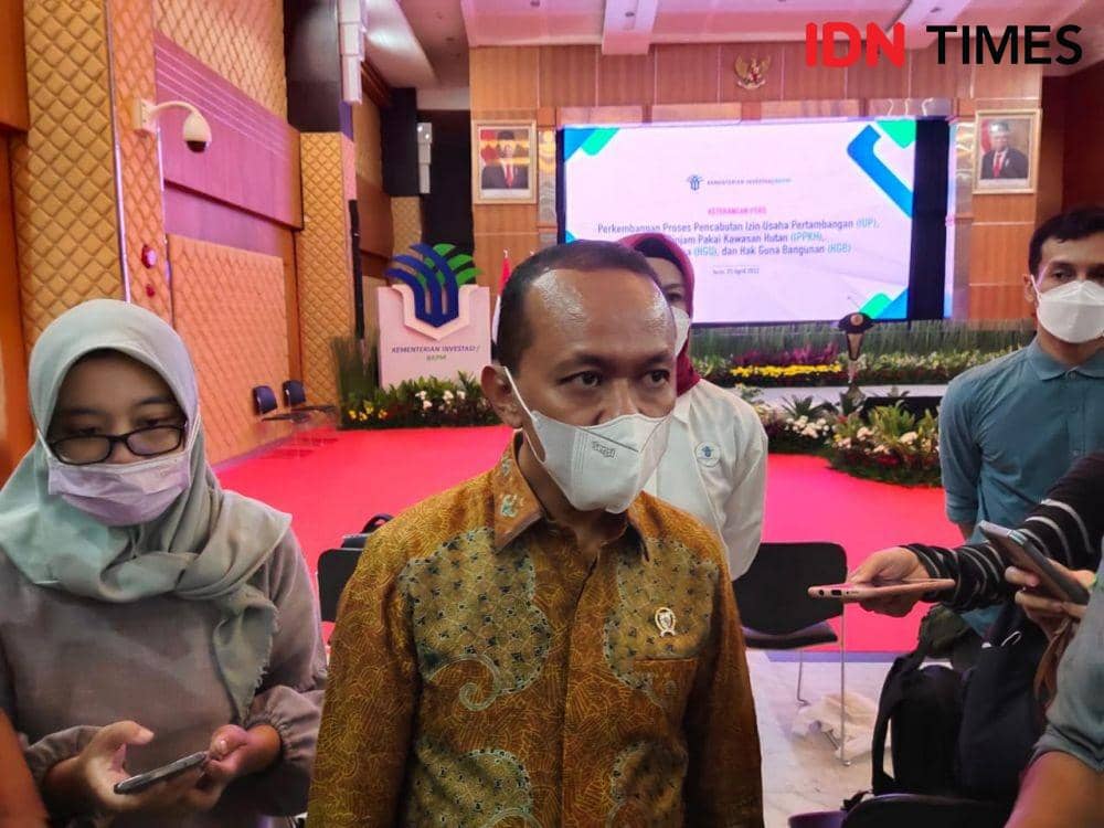 Investment Minister Vows Impartiality in Revoking Mining Permits