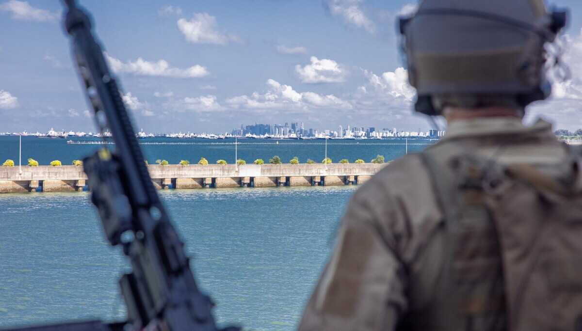 HMS Prince of Wales and KNM Roald Amundsen Arrive in Indo-Pacific, Norwegian Frigate Heading for Indonesia