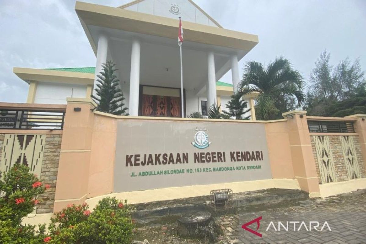 Kendari Prosecutors Question 25 Witnesses in Rp5.2 Billion PT Pos Corruption Case