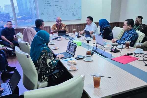 Lebong Regent Azhari Holds Meeting with Investment Ministry and BKPM to Accelerate PT PGE Production