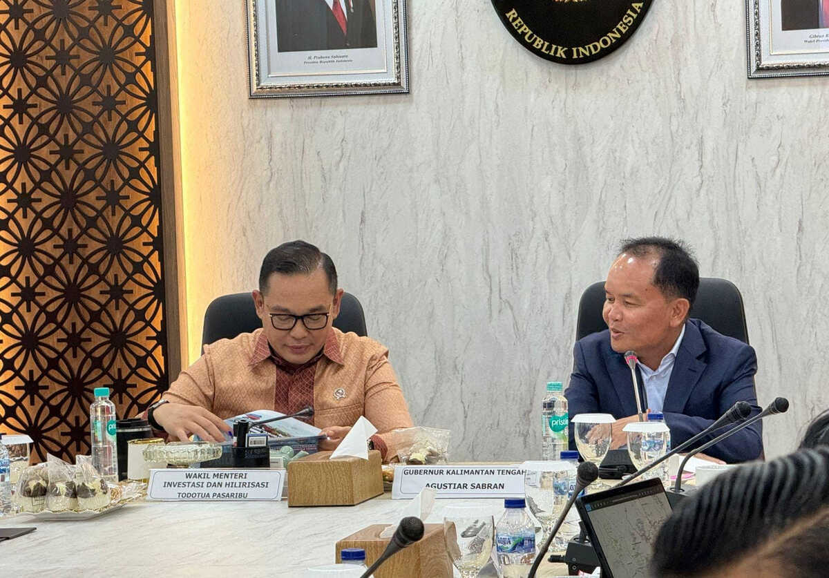 Central Kalimantan Governor Steps Up Investment Drive with Deputy Minister Meeting