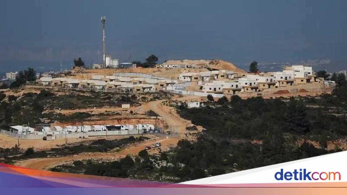 Israel Registers West Bank Land as 'State Property', Hamas: Null and Void!