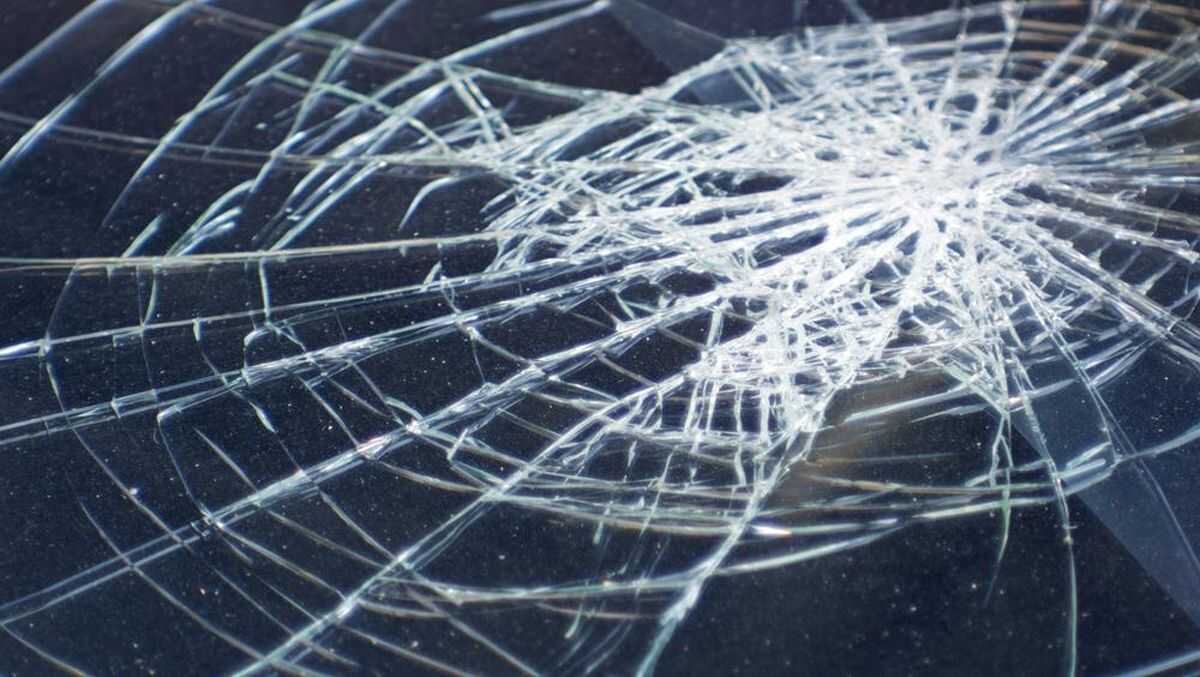 Train Strikes Fortuner in Asahan, North Sumatra: Two Children Killed and Driver in Critical Condition