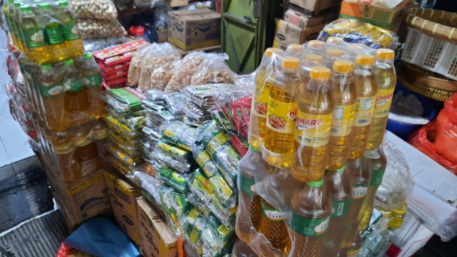 Cooking Oil Prices Rise Despite Declines in Rice, Beef and Chicken Eggs