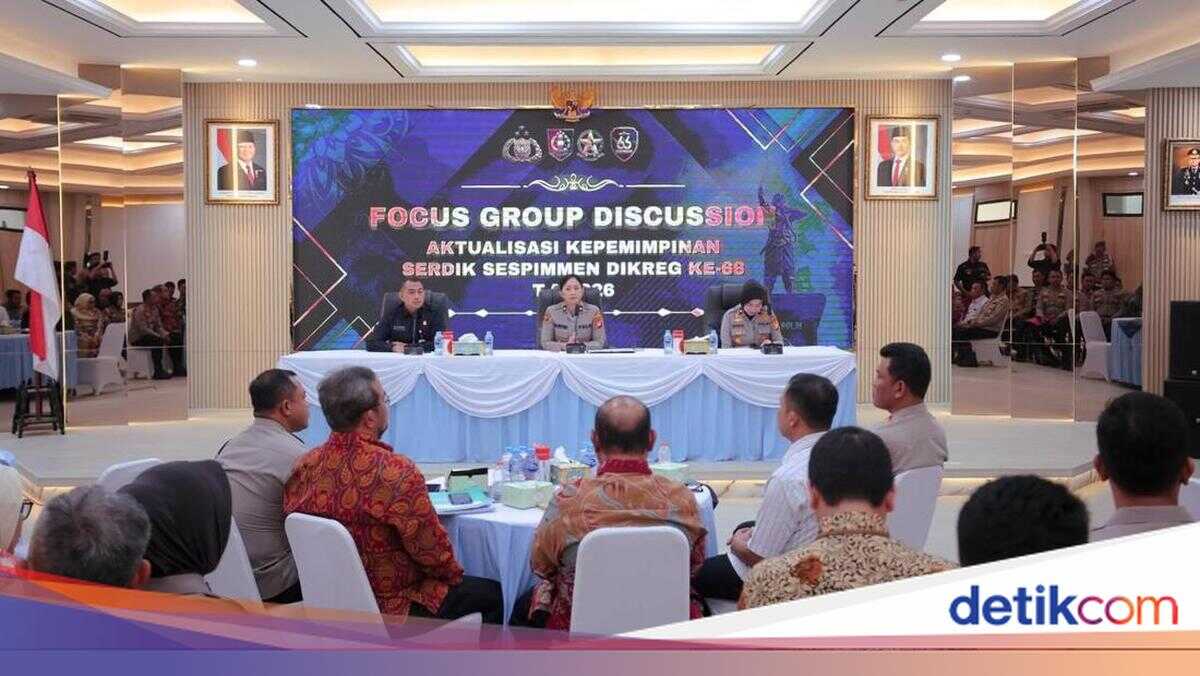 Sespimmen Dikreg 66 Participants Deepen Leadership Experience at South Tangerang Police Resort