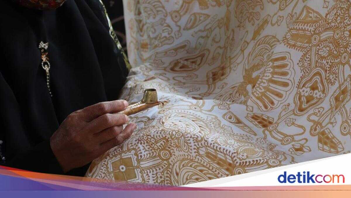 Two Containers of Fabric Found as Thieves Who Stole Rp 1.3 Billion Worth of Batik at JCC Arrested