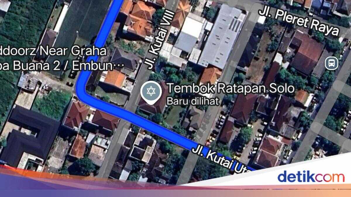 Jokowi's House Goes Viral After Being Labelled 'Solo Wailing Wall' on Google Maps