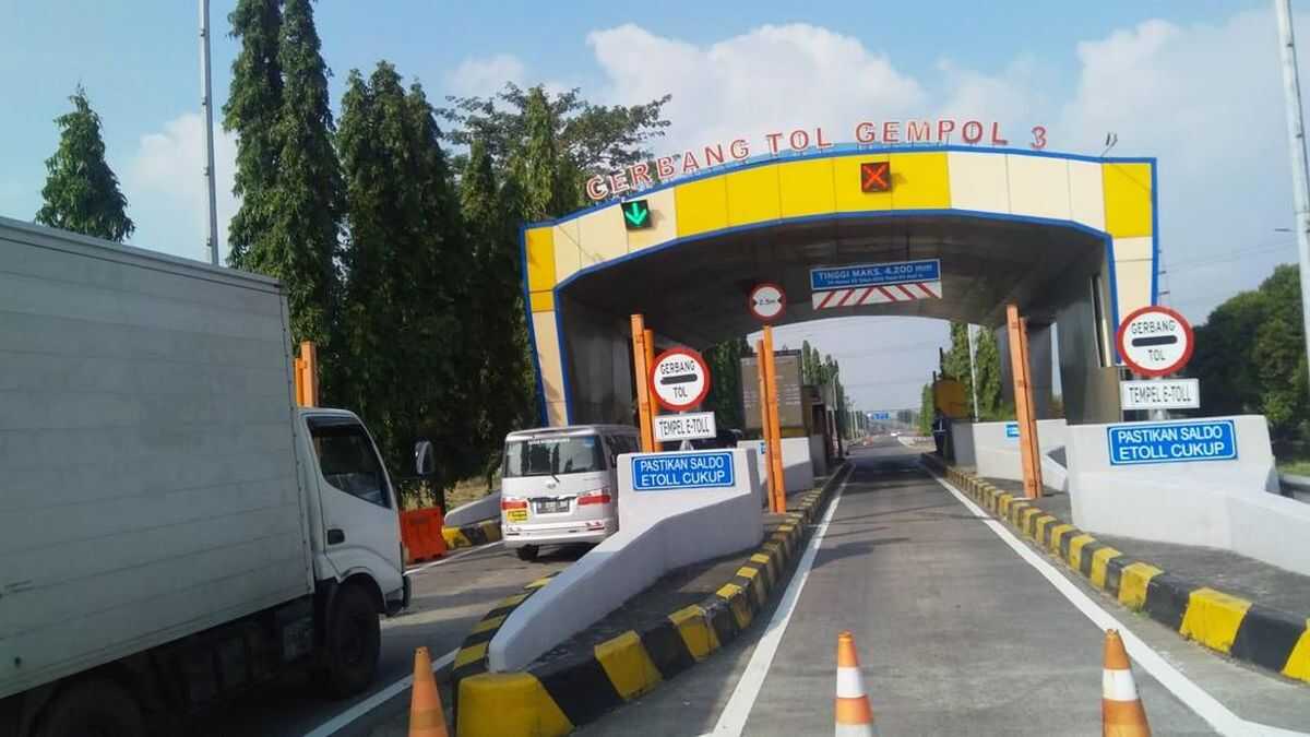 Vehicle Volume Heading to Malang Rises 5.5% During Lunar New Year Holiday