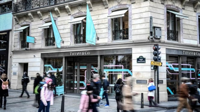 House of Representatives Says Sealing of Tiffany & Co Jewellery Stores Aligns with Prabowo's Directives