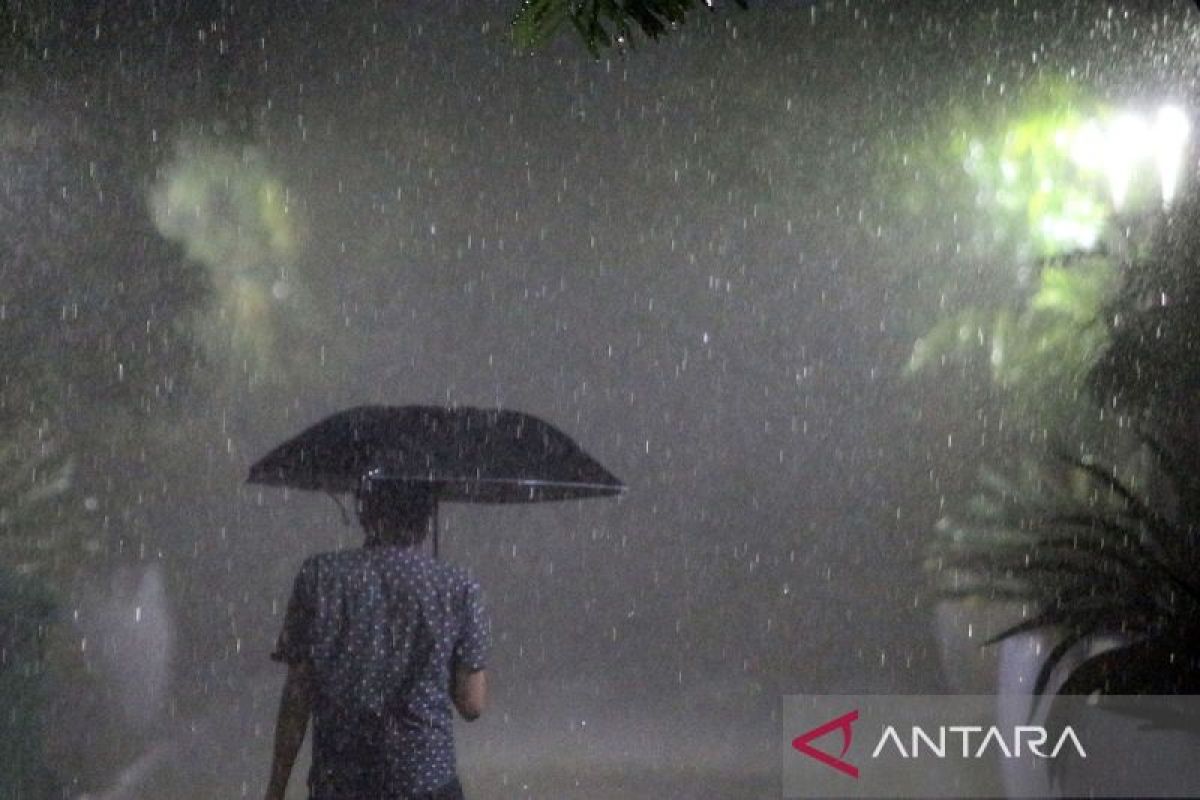 Chinese New Year 2026: BMKG Forecasts Rain across Nearly All Regions