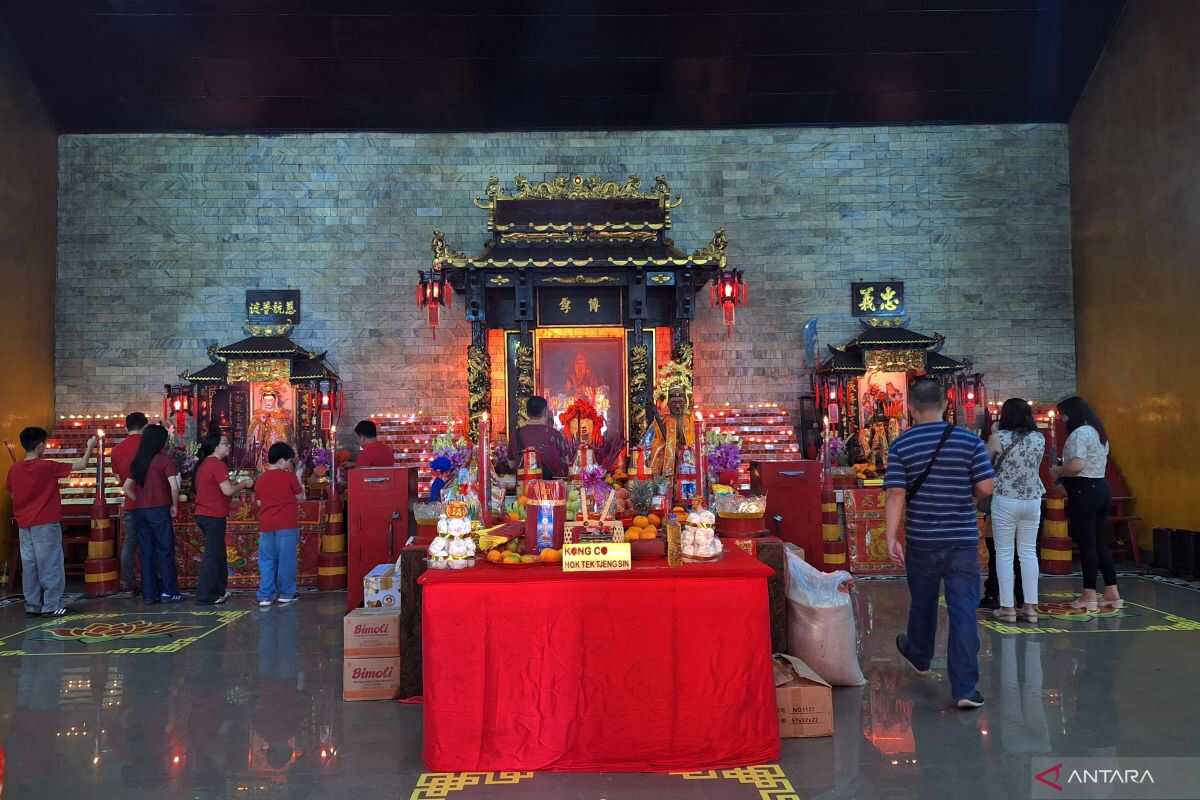 Amurva Bhumi Temple Officials Predict Lunar New Year Crowds to Last Up to Two Weeks