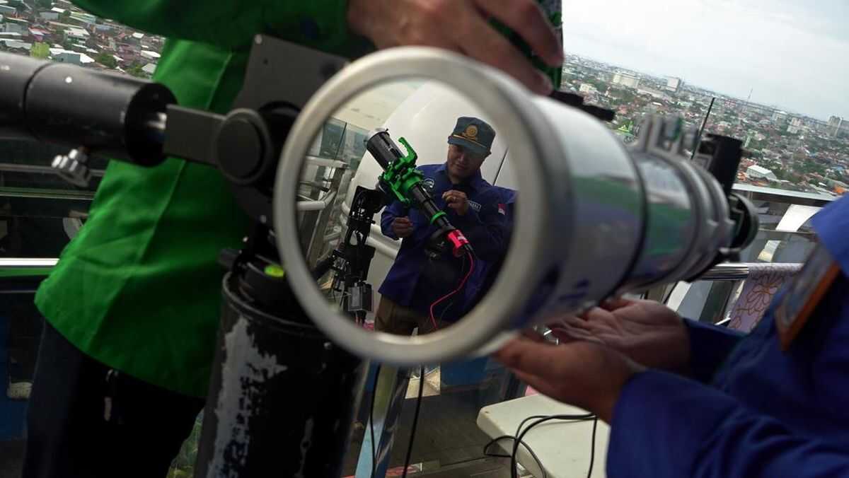 Crescent Moon Visibility Fails to Meet Criteria, Theoretically Impossible to Sight