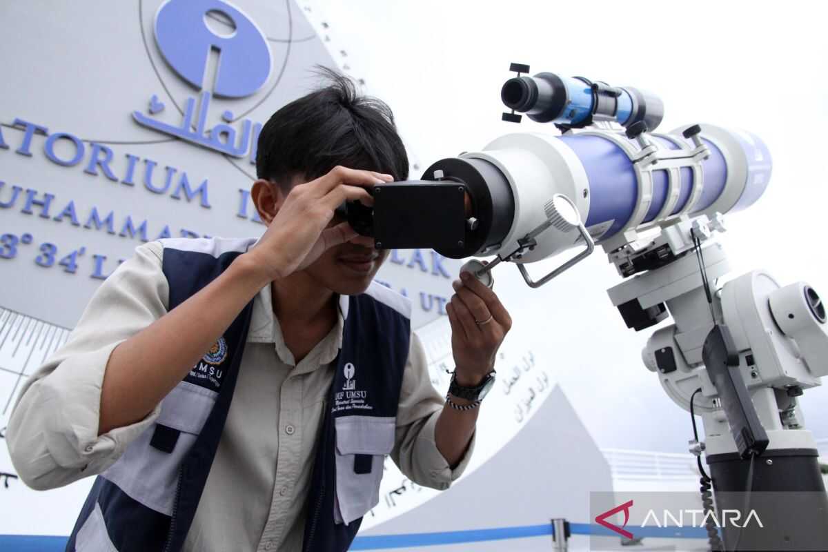 Yesterday's News: Ramadhan Start Date Declared and Lunar New Year Celebrations Across Indonesia