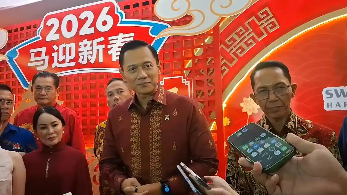 Minister AHY Celebrates Lunar New Year in Batam, Praises City's Harmony and Progress