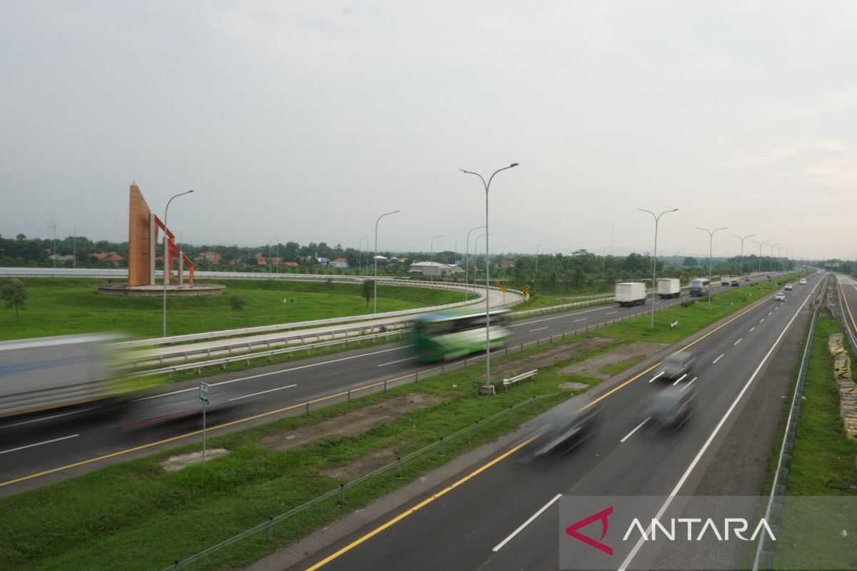 Astra Tol Cipali: 396,000 Vehicles Traversed Toll Road During Lunar New Year Holiday