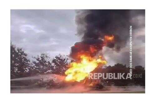 Cause Revealed of 32,000-Litre Thinner Tanker Fire on Cipali Toll Road