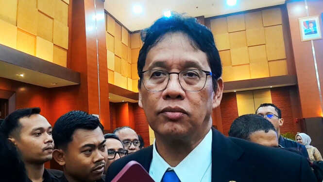 State Budget Law on Free Nutritious Meals Programme Challenged in Court; Finance Minister Responds