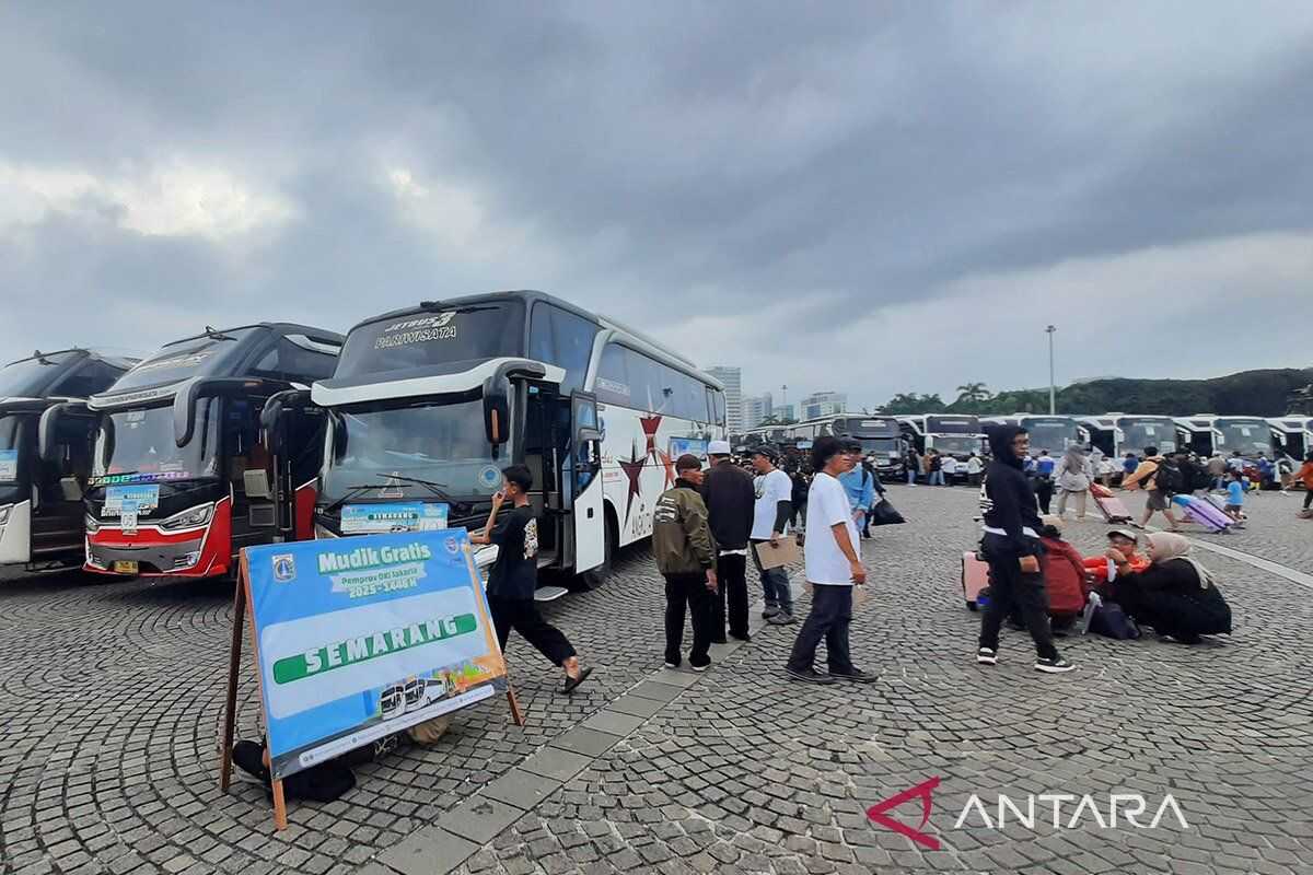 DKI Jakarta Coordinates with Transport Ministry to Schedule Eid al-Fitr Homecoming Trips