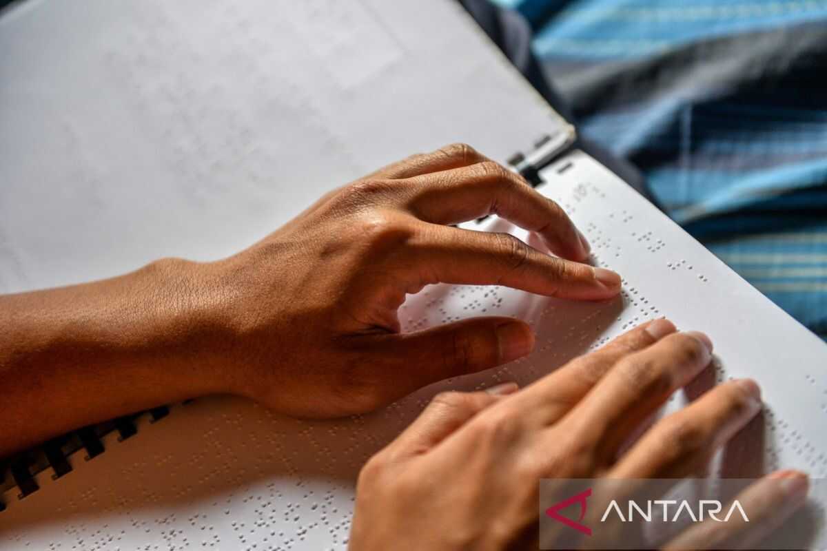 Visually Impaired Students Participate in Ramadan Activities at Sam'an Darushudur Islamic Boarding School