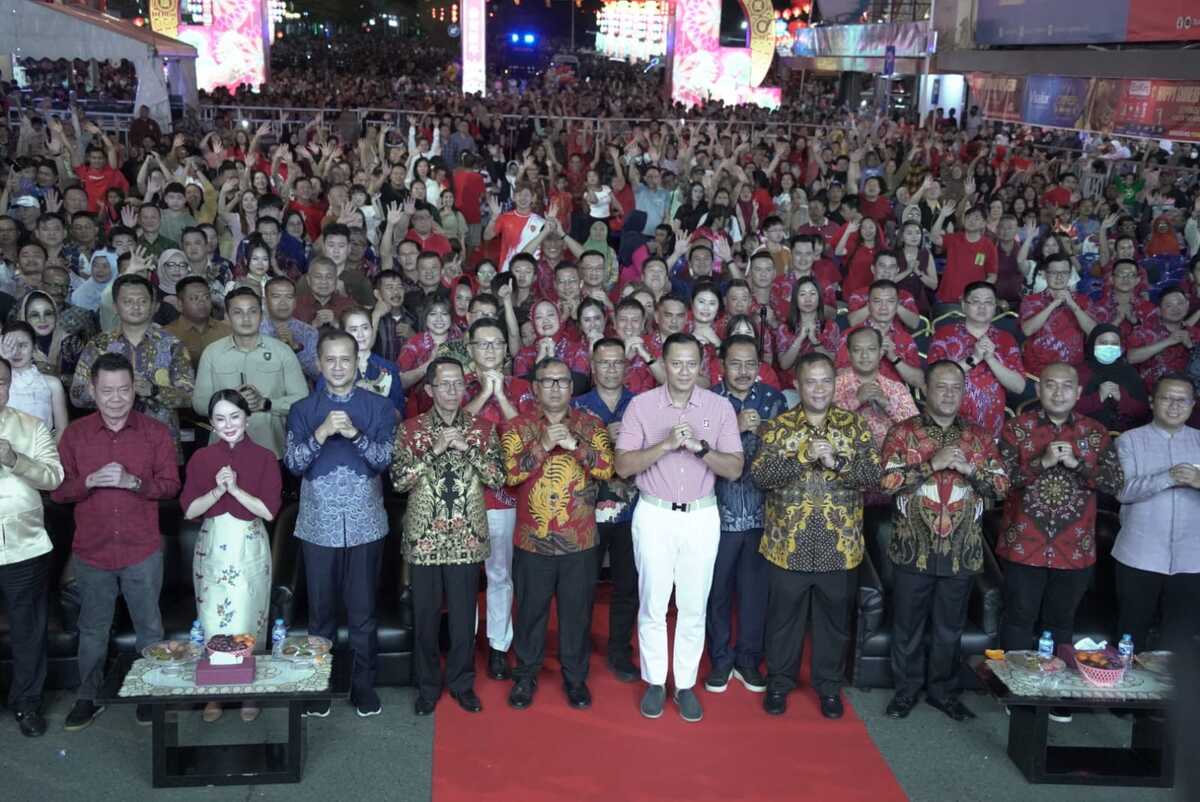 Coordinating Minister AHY and Riau Islands Deputy Governor attend Chinese New Year 2577 celebrations in Nagoya, Batam