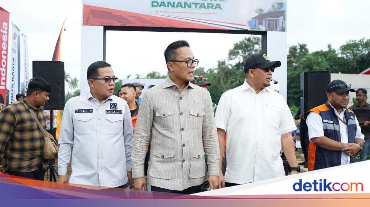 Andre Rosiade and Dony Oskaria Break Ground on Permanent Housing for Disaster Victims in Tanah Datar