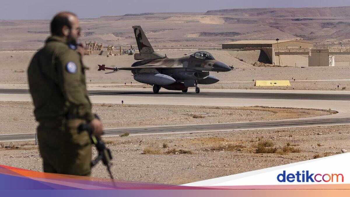 Israel Awaits Green Light from US to Strike Iran's Missile System