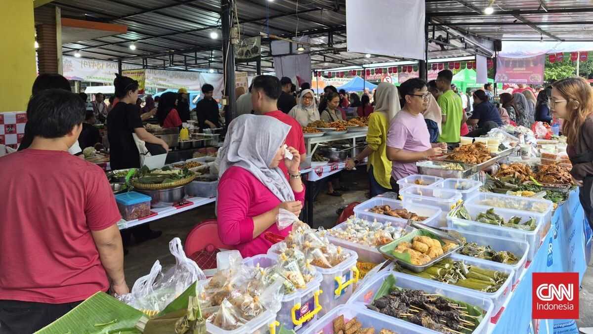 Residents Flock to Benhil Ramadan Bazaar in Search of Breaking-Fast Treats