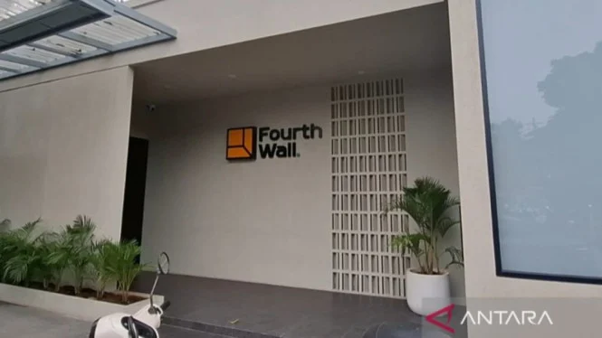 Padel Court Owner in Cilandak Installs Soundproofing and Limits Operating Hours After Residents' Noise Complaints