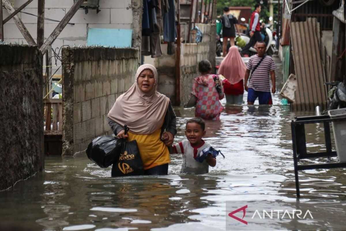 BPBD Records 61 Neighbourhood Units and Six Road Segments Flooded in Jakarta
