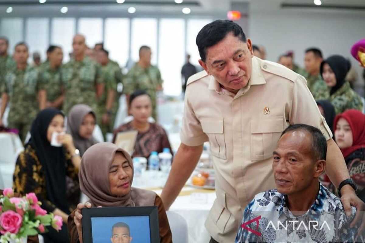 Analyst: Sjafrie's Name in Presidential Race Extends List of Individual Candidates