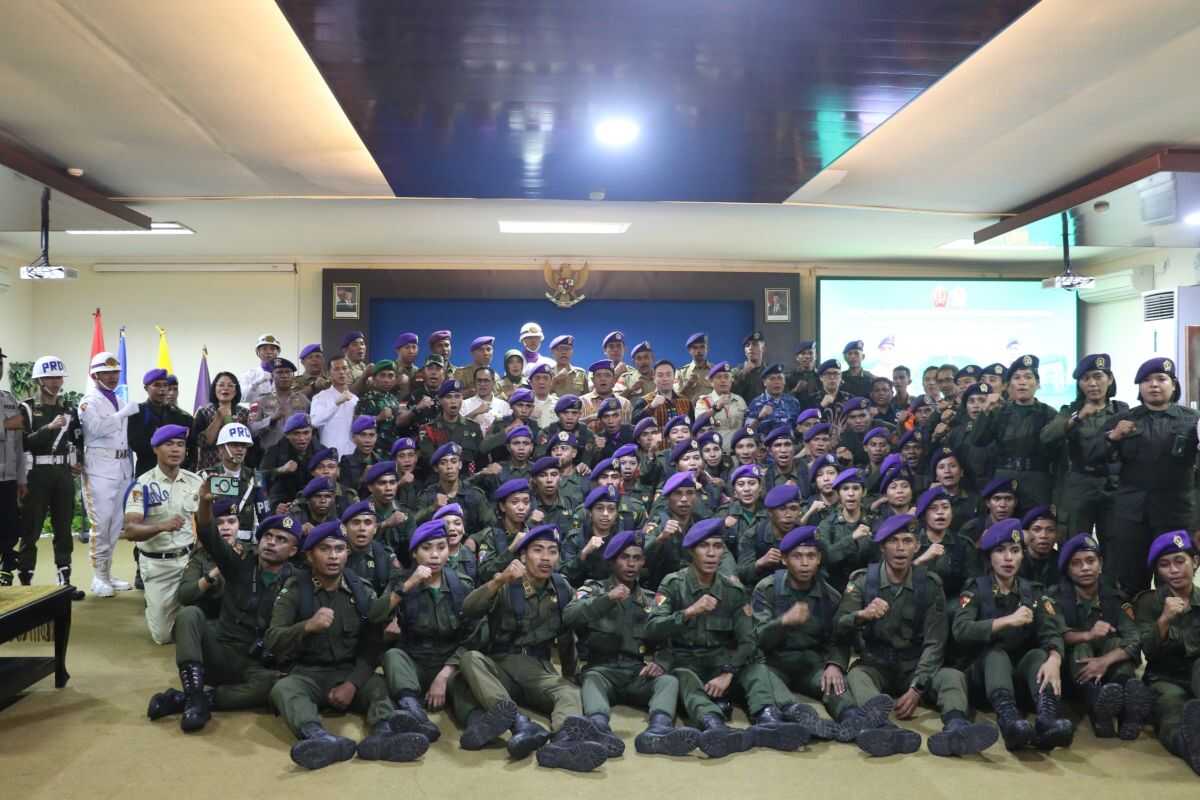 Deputy Villages Minister Declares Student Regiment the Frontline of National Defence on Campuses