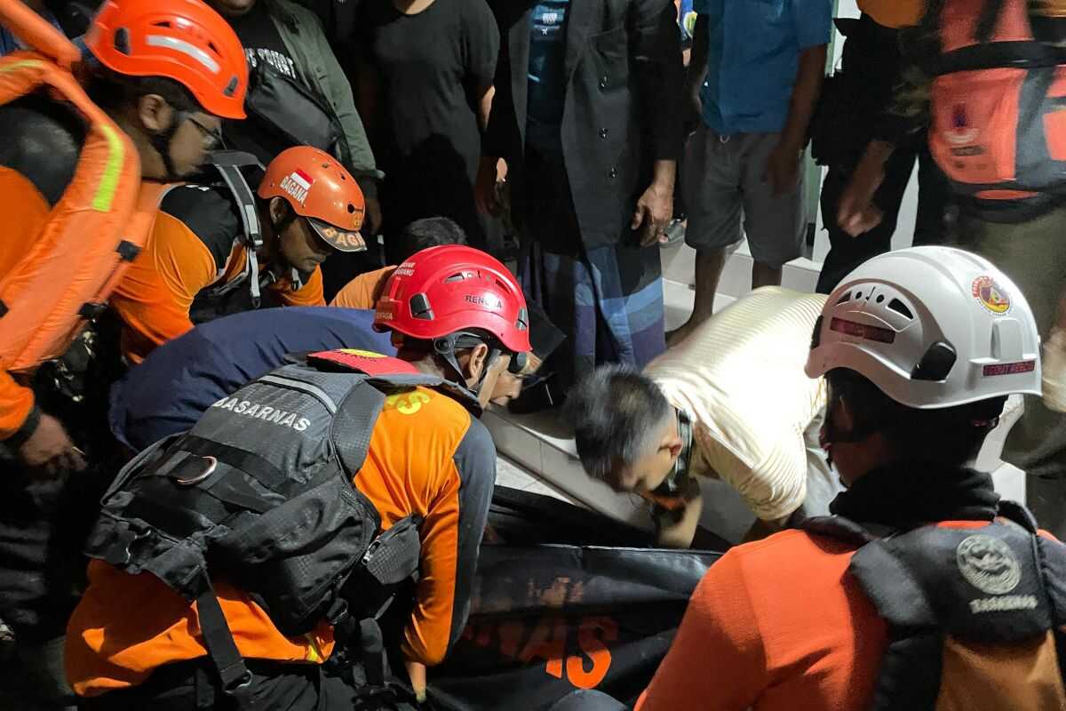 SAR Team Recovers Bodies of Two Teenagers Who Drowned in Grobogan River